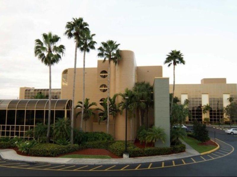 Sawgrass Grand Hotel And Suites Sports Complex Sunrise Exteriör bild