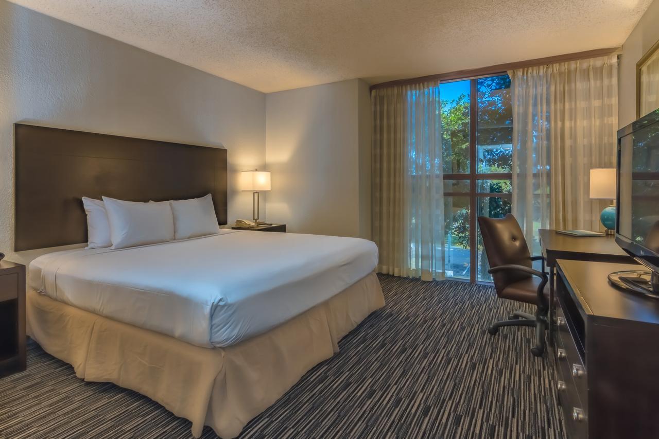 Sawgrass Grand Hotel And Suites Sports Complex Sunrise Exteriör bild