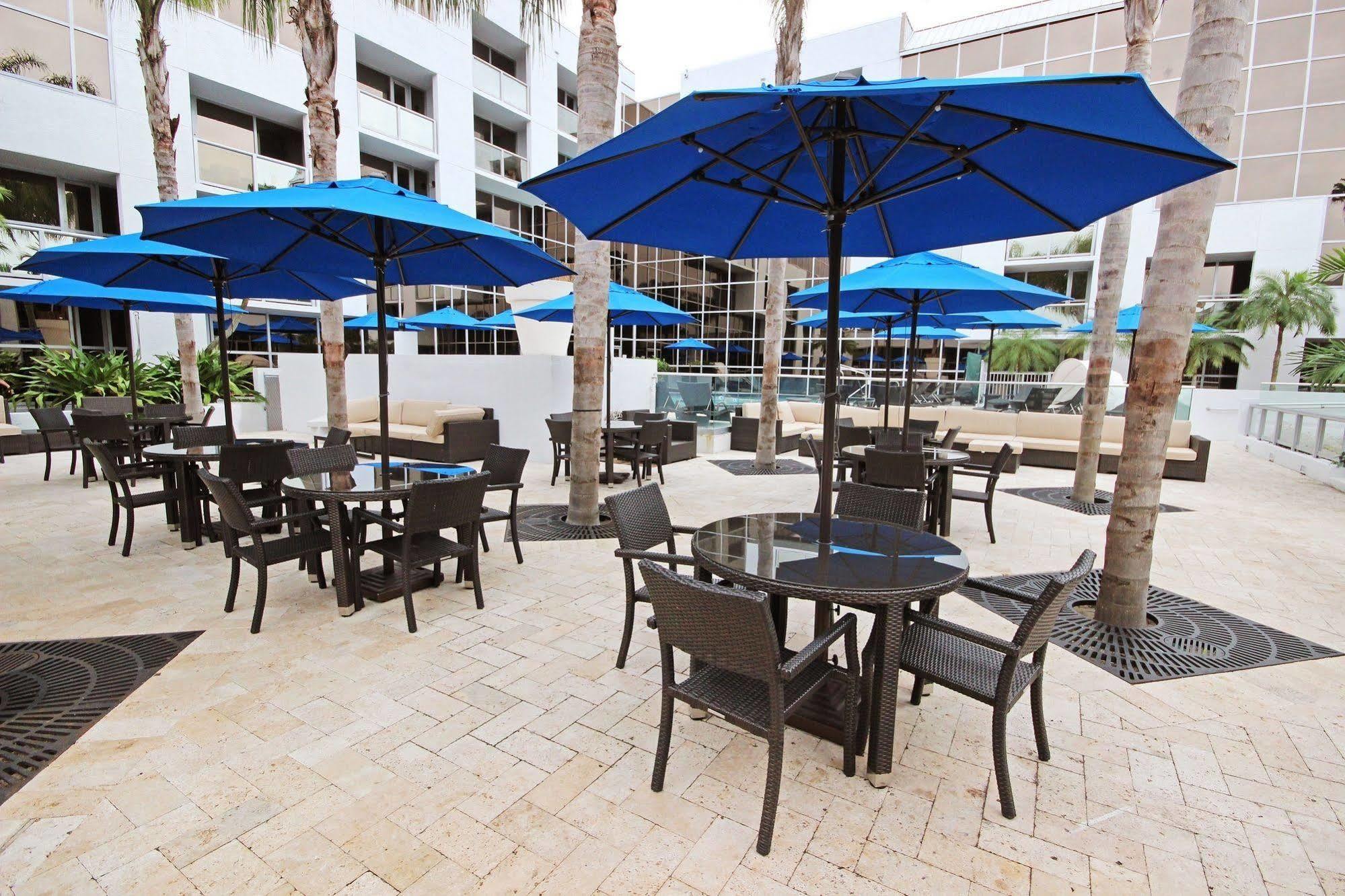 Sawgrass Grand Hotel And Suites Sports Complex Sunrise Exteriör bild